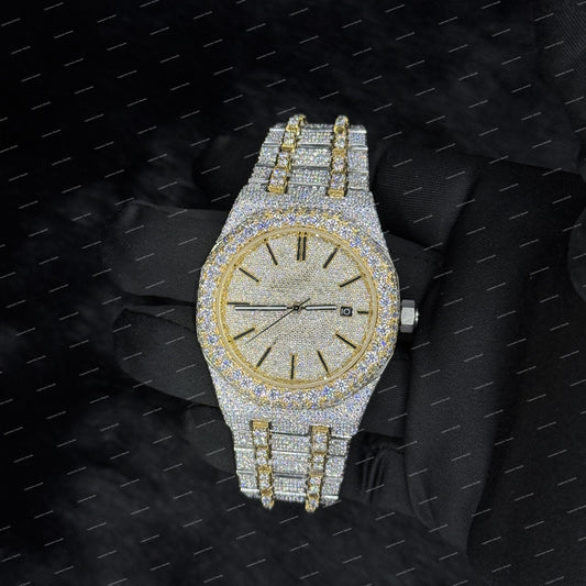 Top Selling Moissanite Diamond Analog Watch Mens Statement Timepiece