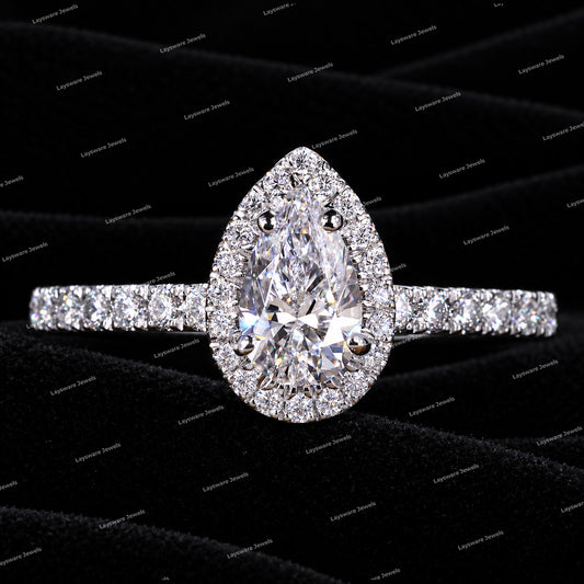 Luxury Pear Cut VVS Moissanite Diamond Halo Engagement Ring