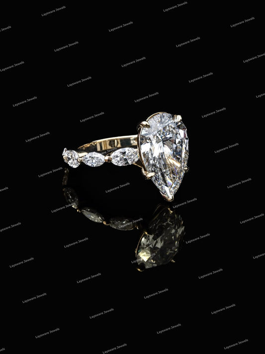 Hot Selling VVS Moissanite Engagement Ring 925 Sterling Silver Pear Cut Diamond Side Stone Ring for Women Jewelry